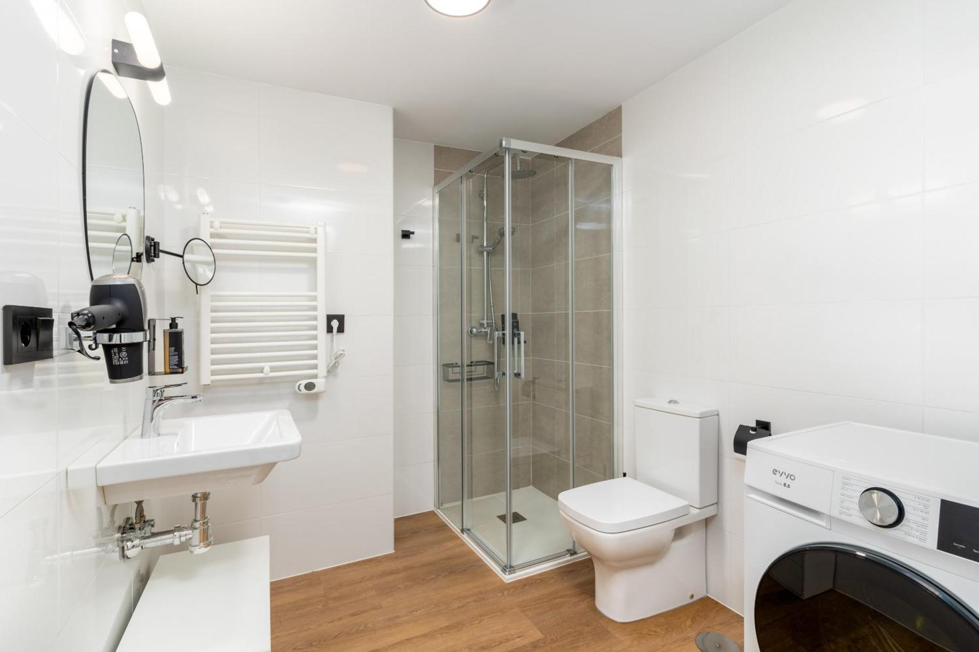 Limehome Oviedo Calle Postigo Bajo Εξωτερικό φωτογραφία