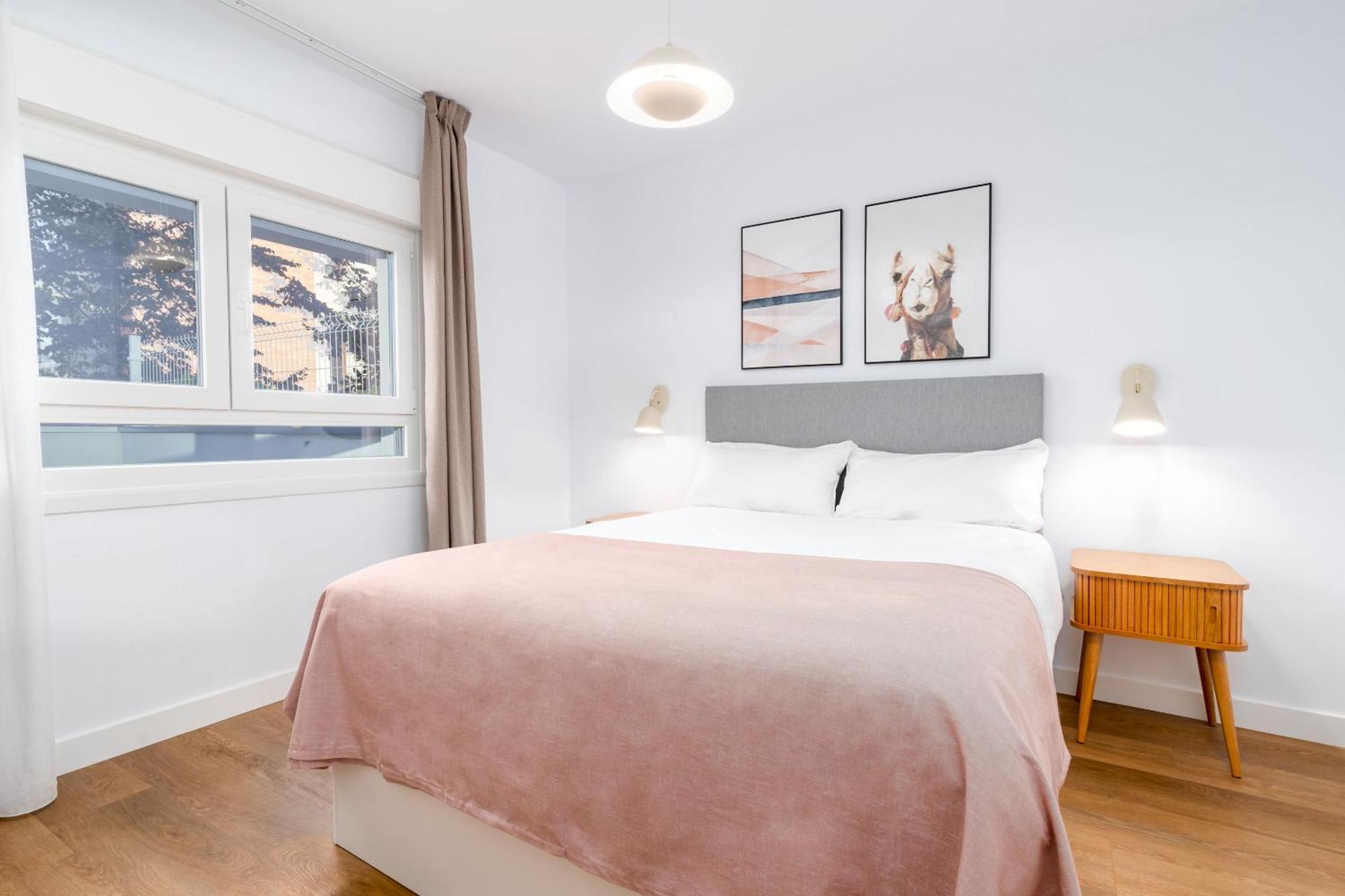 Limehome Oviedo Calle Postigo Bajo Εξωτερικό φωτογραφία