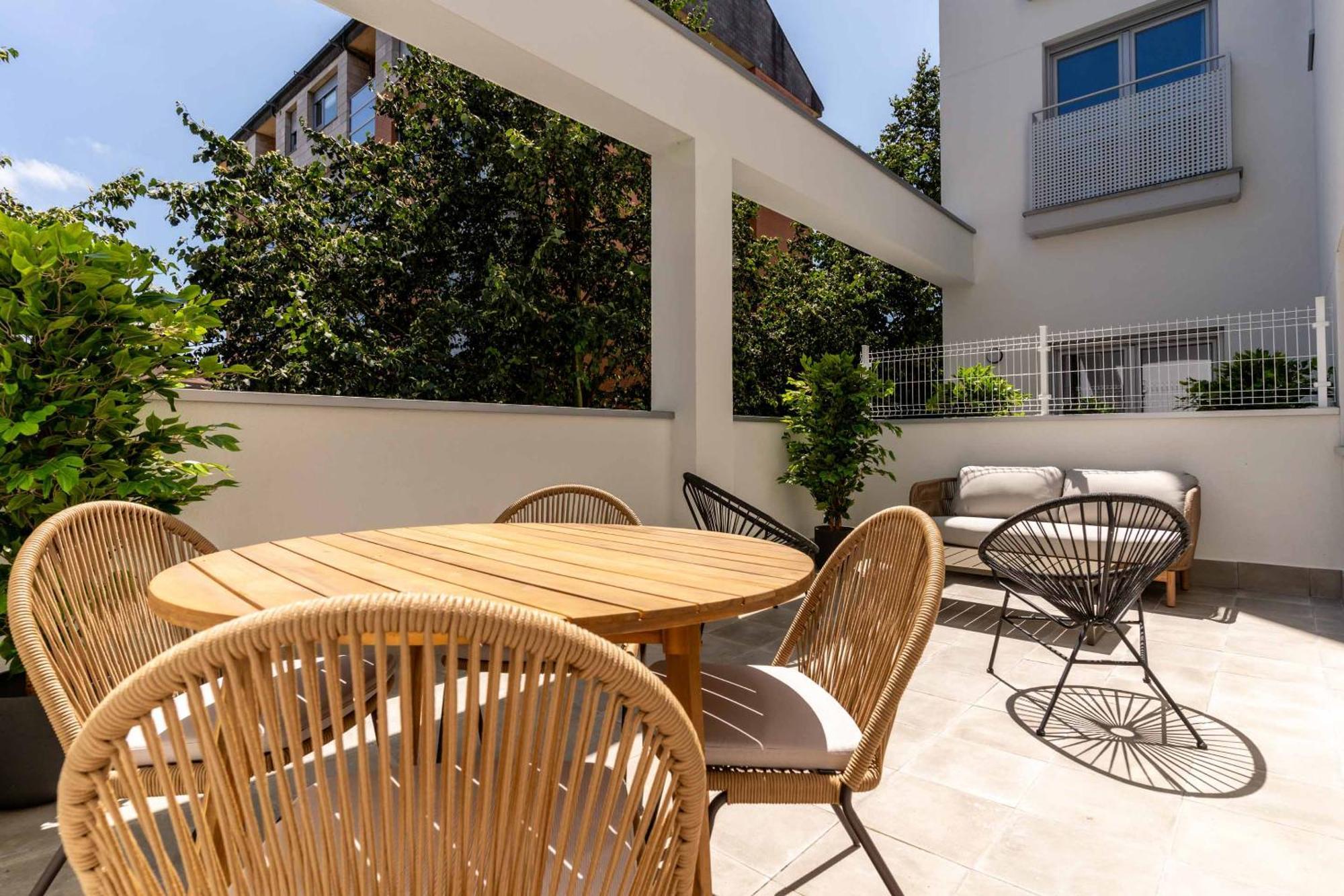 Limehome Oviedo Calle Postigo Bajo Εξωτερικό φωτογραφία