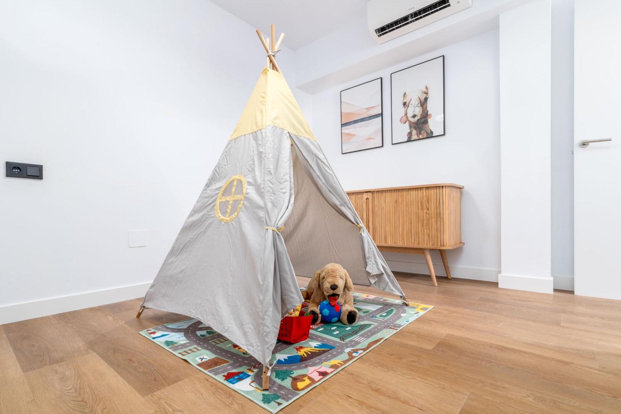 Limehome Oviedo Calle Postigo Bajo Εξωτερικό φωτογραφία